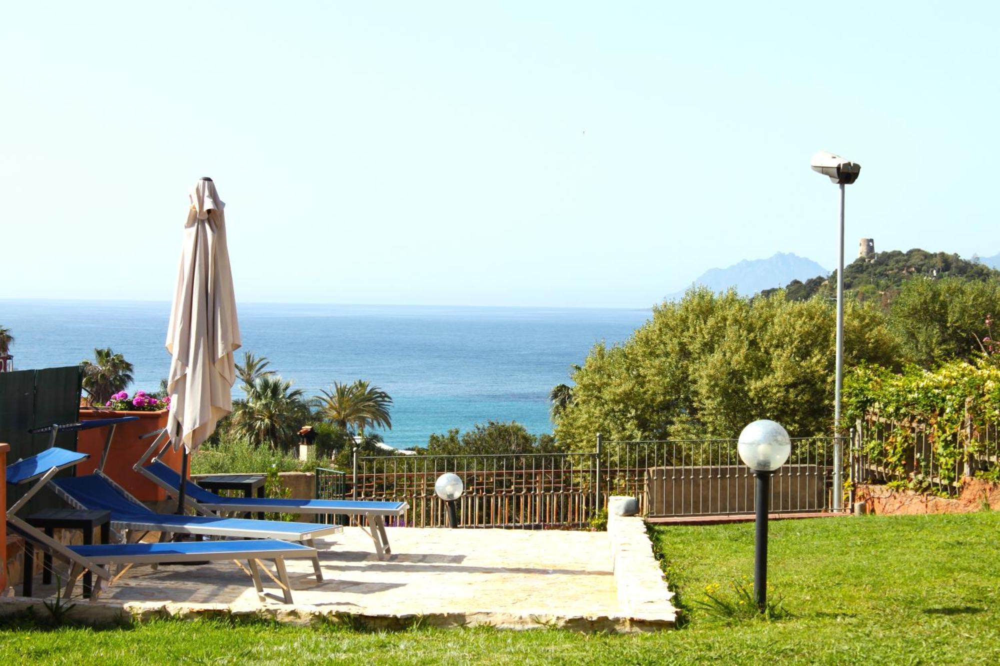Aparthotel Arbatax Le Terrazze Sul Mare Zewnętrze zdjęcie